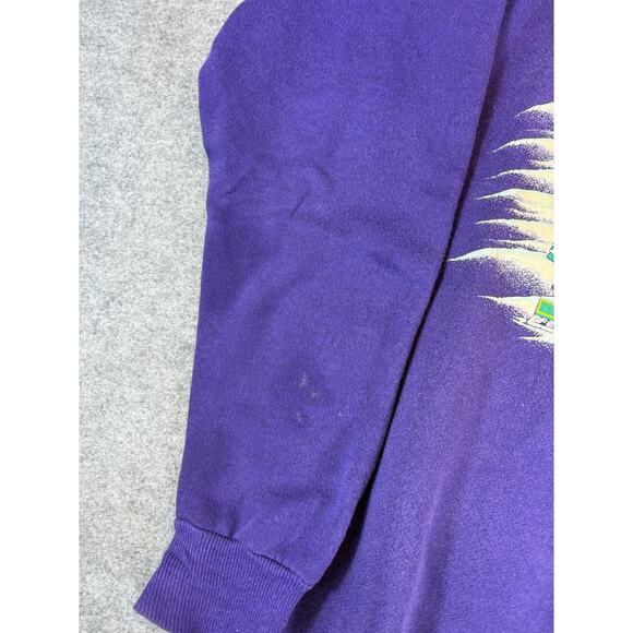 Vintage 80s Sweatshirt Womens Medium Purple Christmas Winter Crewneck Pullover - Picture 5 of 8